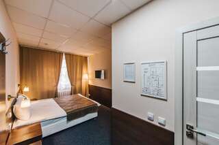 Апартаменты Декабрист Чита 2-местный номер стандарт улучшенный с 1 двуспальной кроватью-3